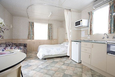 Crestview Top Tourist Park - Your Accommodation 3