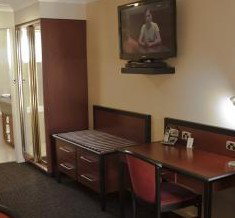 Best Western Plus All Settlers Motor Inn - Your Accommodation 2