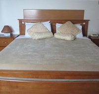 The Plough Hotel - Your Accommodation