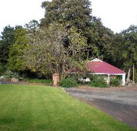 Brown's House - Your Accommodation