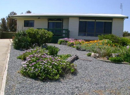 Oaklands Beach House - Your Accommodation 5