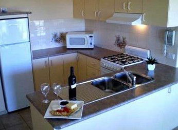 Lake View Motel - Your Accommodation 0
