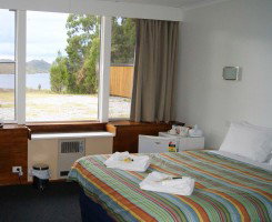 Lake Pedder Chalet - Your Accommodation 4