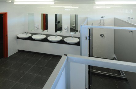 Yamba YHA - Your Accommodation 5