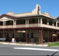 The Royal Hotel Adelong