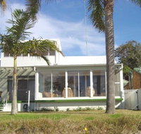 8 Seaview Crescent - Your Accommodation