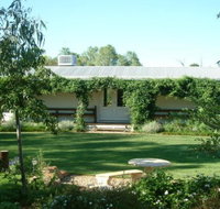 Wilga Park Cottage - Your Accommodation