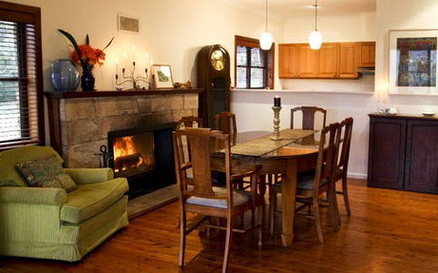 A Church And Homestead In Mudgee - Your Accommodation 3