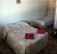 Entrikens Pioneer Motel