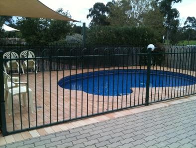 Golden Guitar Motor Inn - Your Accommodation 0