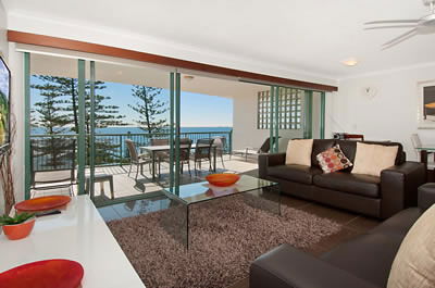 Norfolks On Moffat Beach - Your Accommodation 1