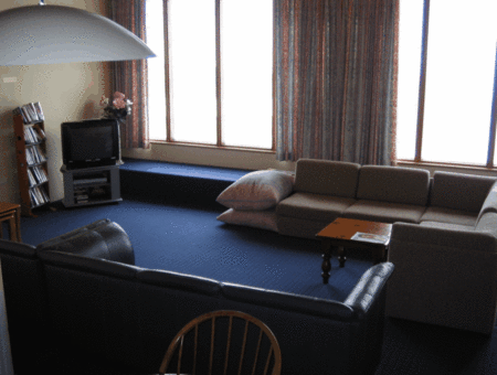 Valhalla Lodge - Your Accommodation 4