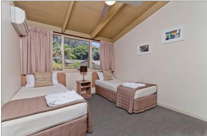 Shelly Beach Resort - Your Accommodation 1