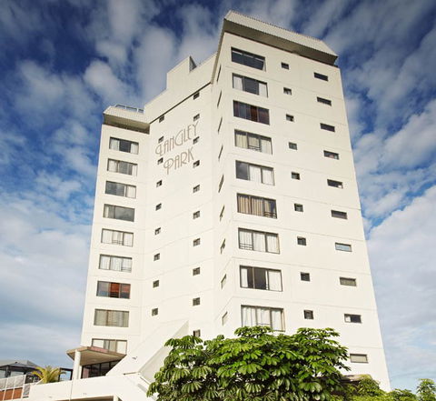 Langley Park Holiday Apartments - Your Accommodation 0