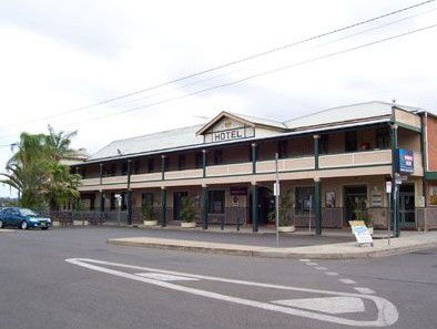 Crown Hotel Motel - Your Accommodation 0