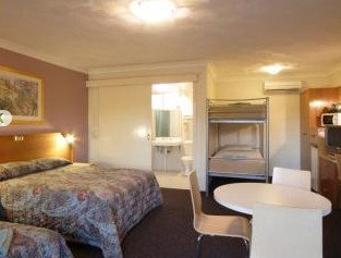 Narellan Motor Inn - Your Accommodation 2
