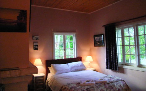 VARUNA - Your Accommodation 5