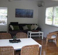 Seaside Cottage - Your Accommodation
