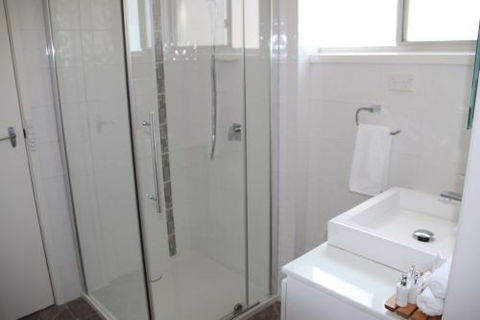 Donkey Tales Farm Cottages - Your Accommodation 5