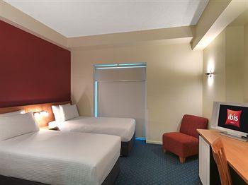 Ibis Melbourne Little Bourke Street - Your Accommodation 6