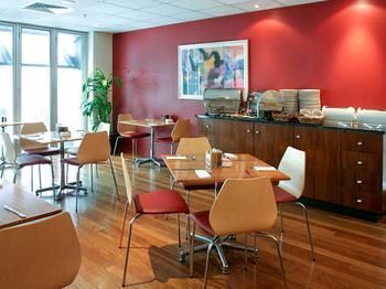 Ibis Melbourne Little Bourke Street - Your Accommodation 20