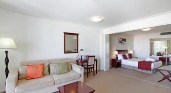 OVR Caloundra - Your Accommodation 16
