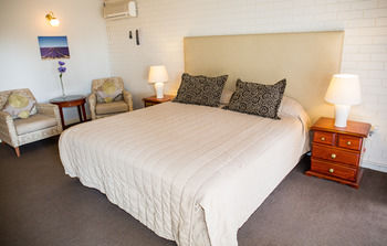 Tumut Valley Motel - Your Accommodation 15