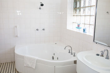 Tumut Valley Motel - Your Accommodation 20