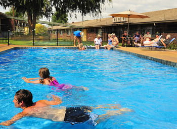 Tumut Valley Motel - Your Accommodation 30