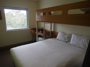 Ibis Budget Sydney Olympic Park - Your Accommodation 13