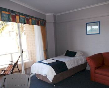 Ulladulla Harbour Motel - Your Accommodation 2