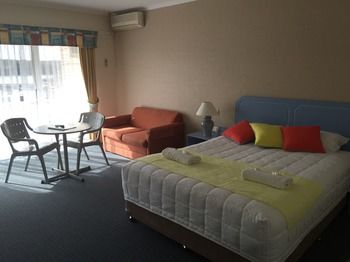 Ulladulla Harbour Motel - Your Accommodation 22