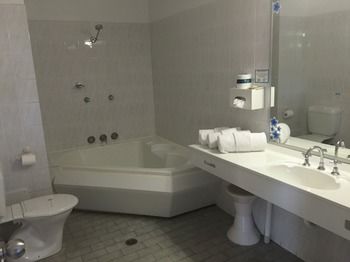 Ulladulla Harbour Motel - Your Accommodation 33