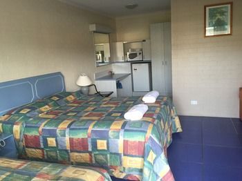 Ulladulla Harbour Motel - Your Accommodation 38