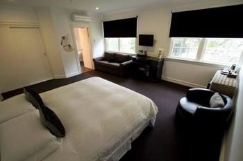 Marybrooke Manor - Your Accommodation 4