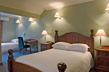 Marybrooke Manor - Your Accommodation 6