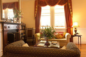 Maleny Lodge - Your Accommodation 3