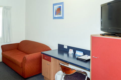 BEST WESTERN Boulevard Lodge - Your Accommodation 7