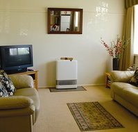 Peel Cottage - Your Accommodation