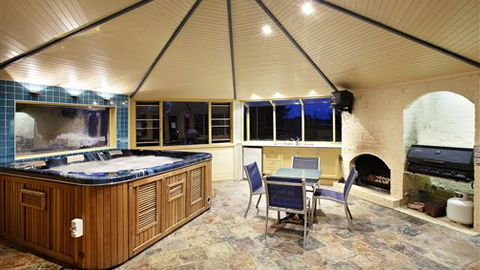 Lawson Lodge Country Estate - Your Accommodation 3
