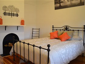 Agnes Cottage Bed And Breakfast - Your Accommodation 1