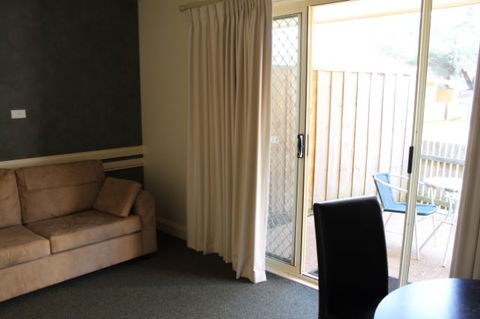 Fairways Resort - Your Accommodation 3