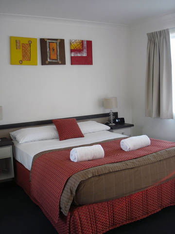 Oakey Motor Inn - Your Accommodation 1