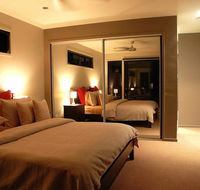 The Long Weekend Retreat - Your Accommodation