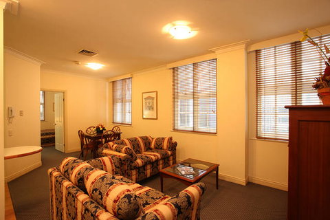 ULTIQA Rothbury Hotel - Your Accommodation 3