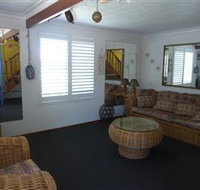 Sails Beach House Apartment Pottsville - Your Accommodation