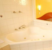  Colonial Motel Richmond - Your Accommodation