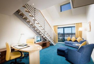 Courtyard By Marriott North Ryde - Your Accommodation 2