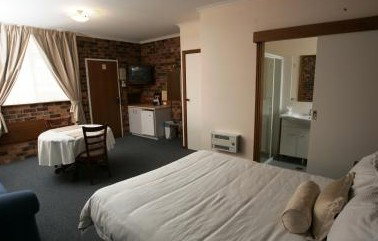 Kinross Inn Cooma - Your Accommodation 1