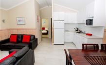 Oakbourne Cottage, Gingers Creek - Your Accommodation 4